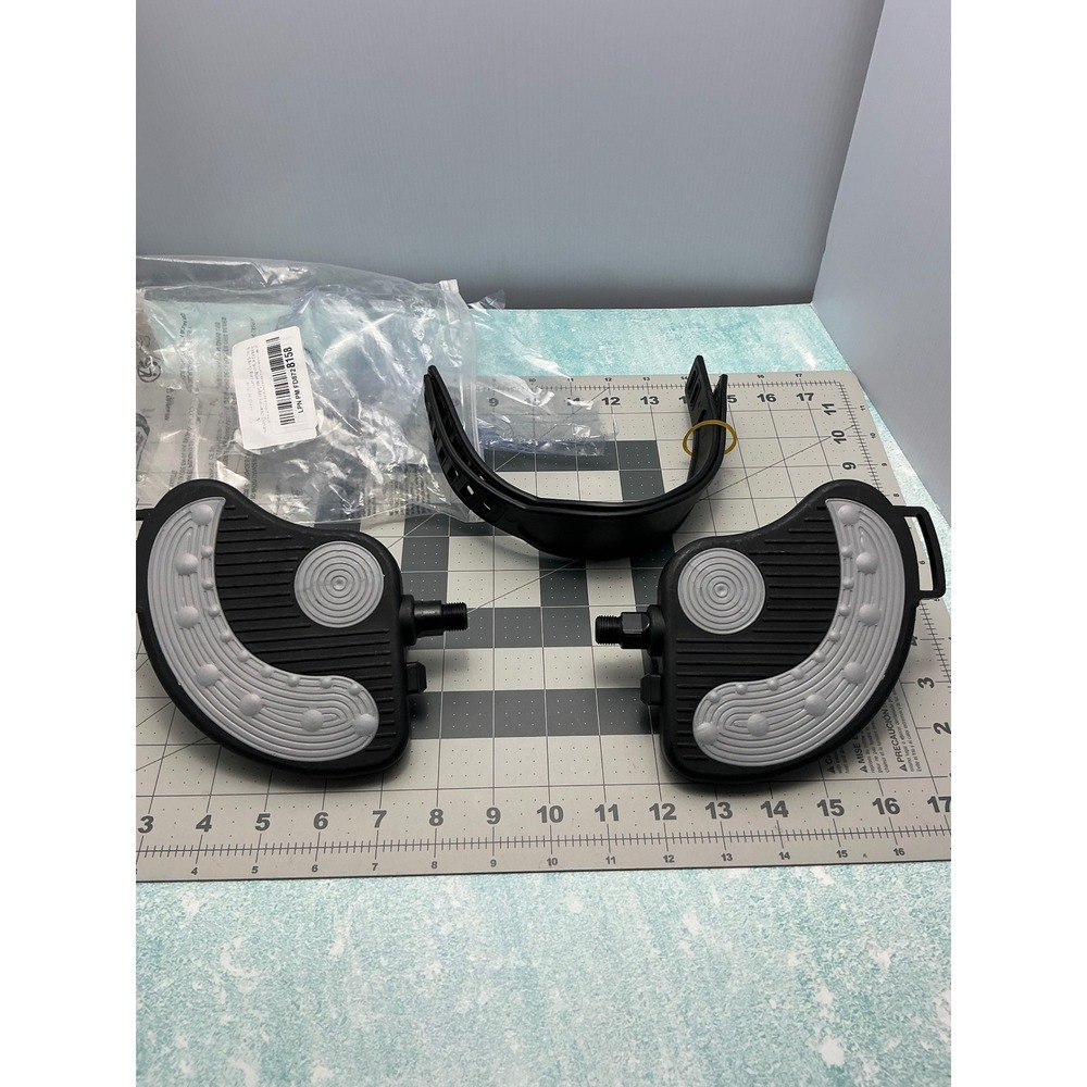 YBEKI Pro Grade Exercise Bike Pedals with Adjustable Straps Set